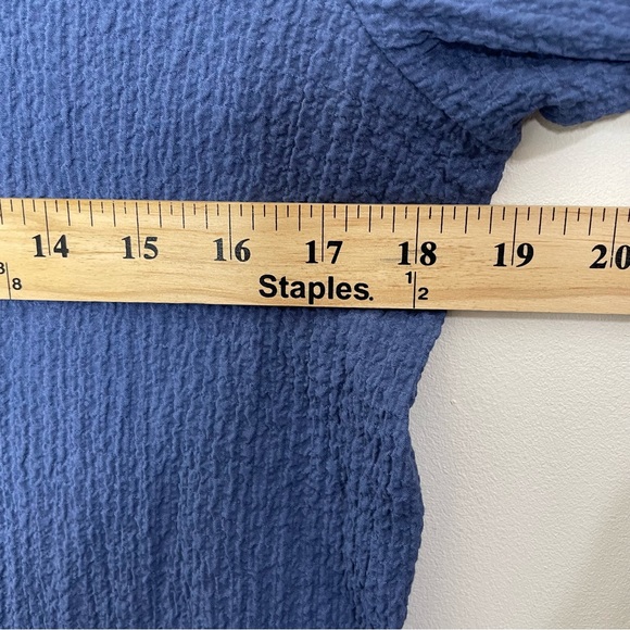 Norm Thompson Button Up Tunic Shirt Women's L Large Blue Textured Long Sleeves - Picture 5 of 14